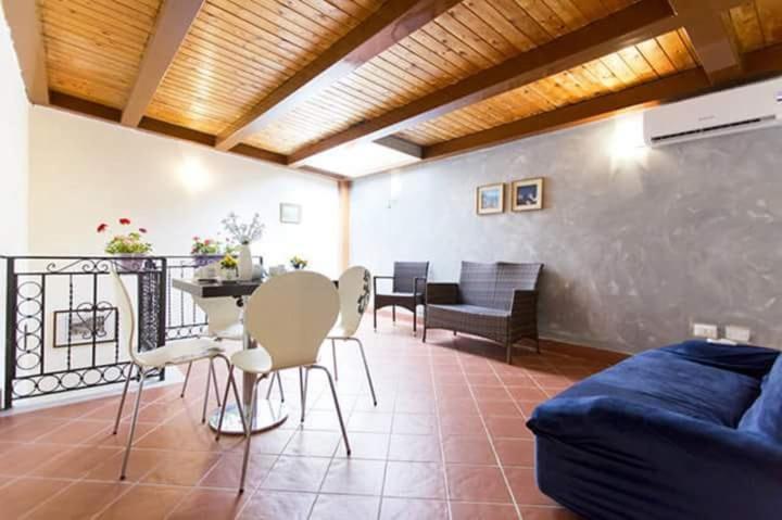 Paleemo Centro Zoe Blu Bed & Breakfast Palermo Exterior photo